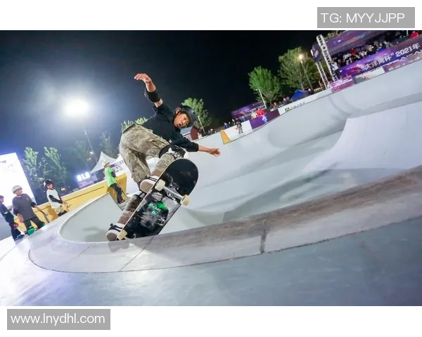 成都街舞队在滑板精英赛中的技术表现分析与精彩瞬间回顾