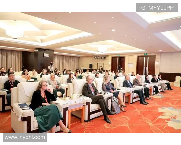 北京大学与高雄的学术交流与文化碰撞探讨