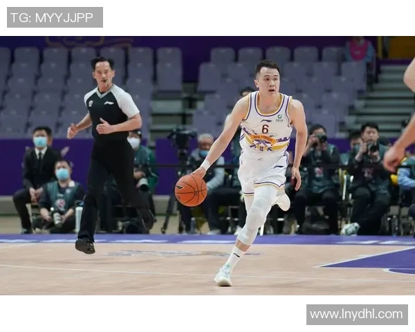 北控与深圳精彩对决全场回顾分析带你重温比赛精彩瞬间