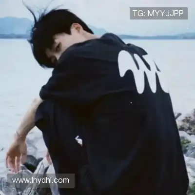 邹京曼
